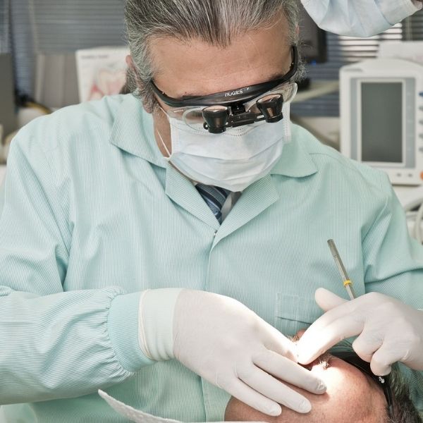 Can someone with gum disease have implant treatment?